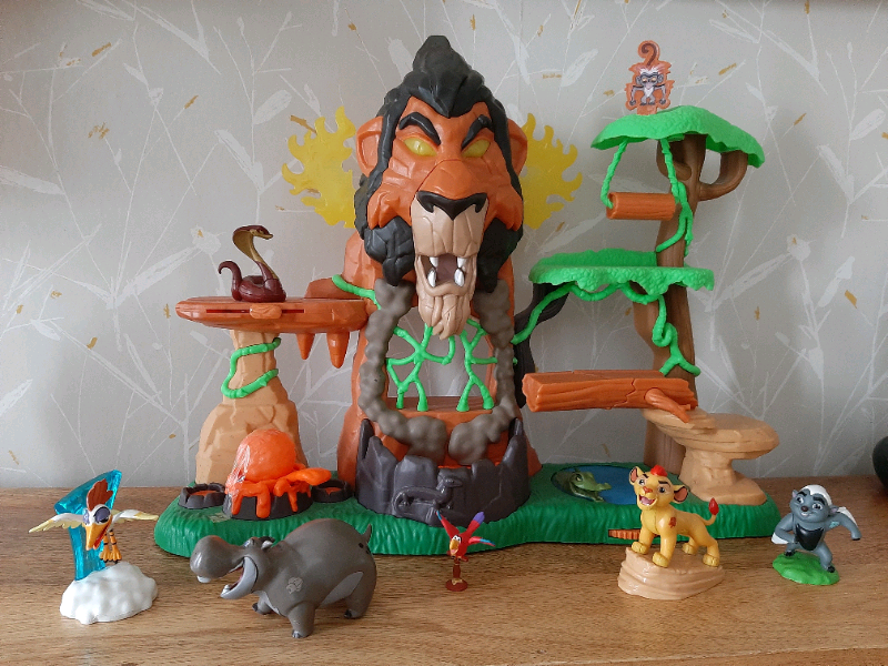 lion guard rise of scar playset